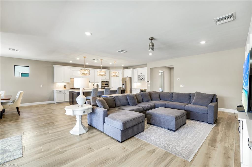 9373 Surfbird CT