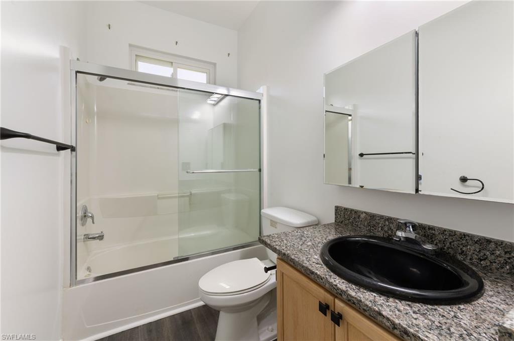 223 Stanhope CIR