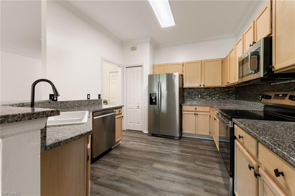 223 Stanhope CIR