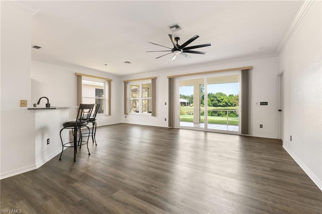 223 Stanhope CIR