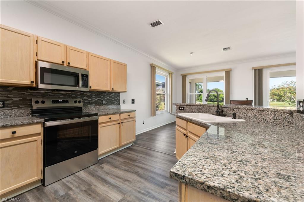 223 Stanhope CIR