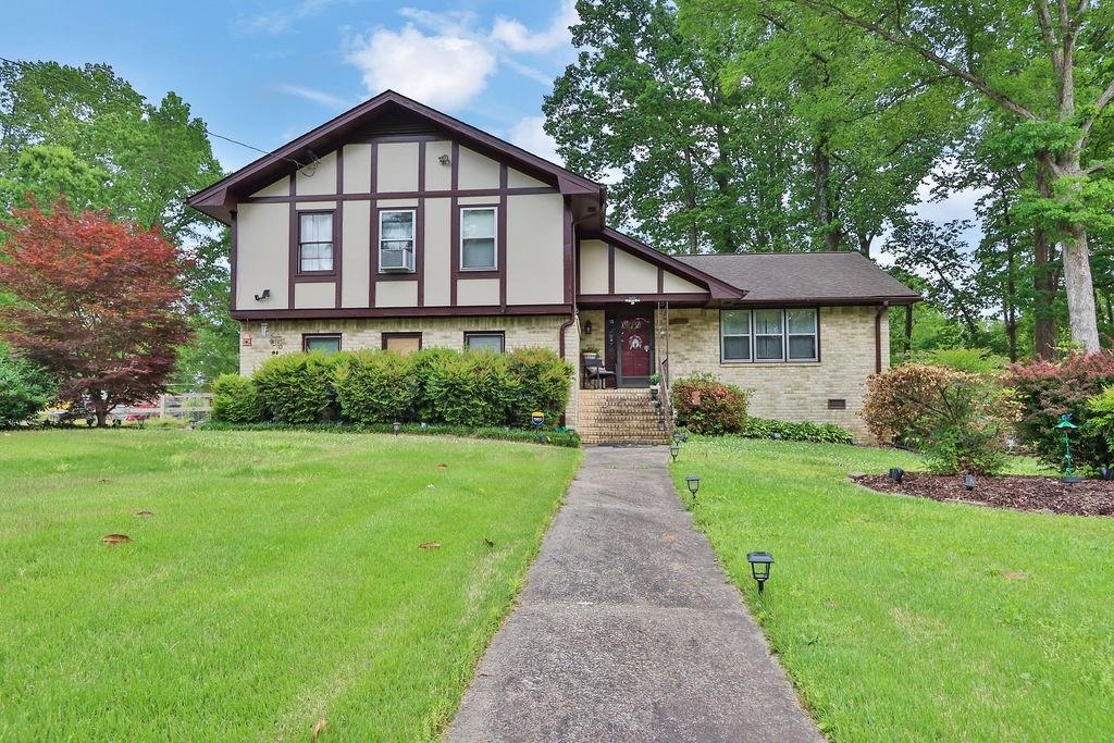 2272 Plantation Court