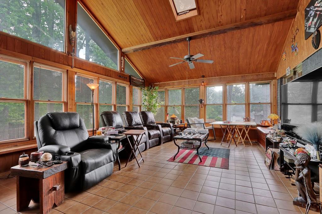 2272 Plantation Court