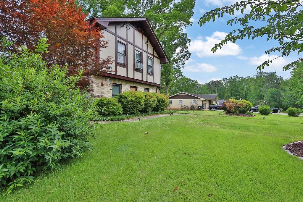 2272 Plantation Court