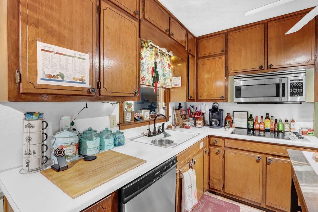 2272 Plantation Court