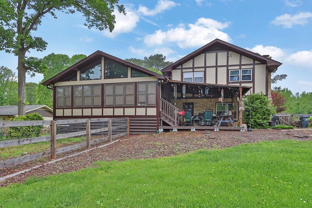 2272 Plantation Court