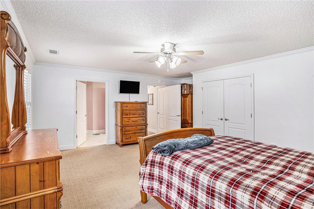 130 Honey Lane