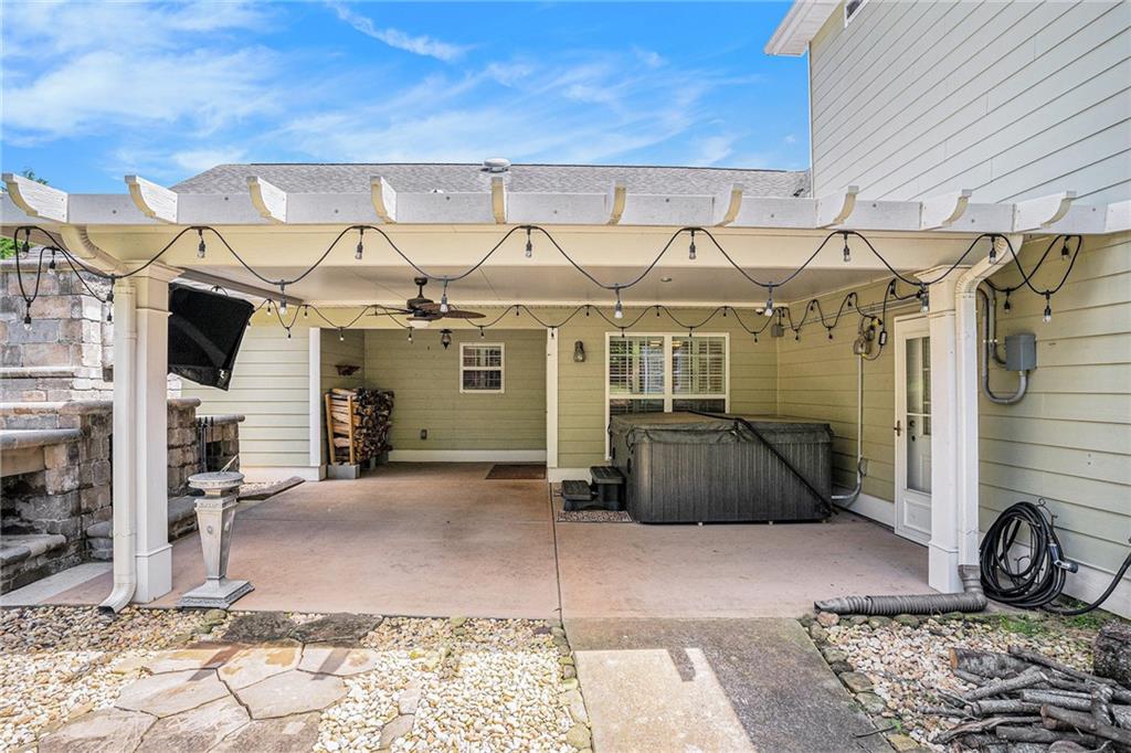 130 Honey Lane