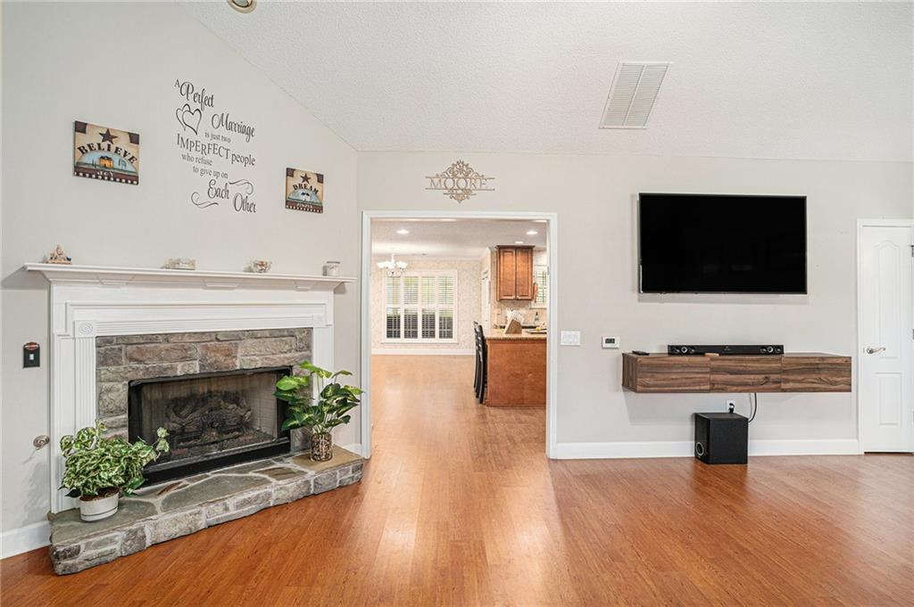 130 Honey Lane