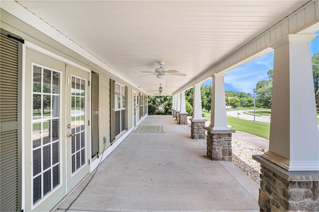 130 Honey Lane