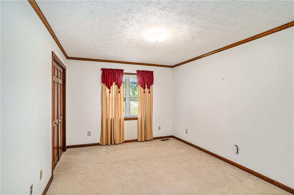 95 Oak Grove Circle