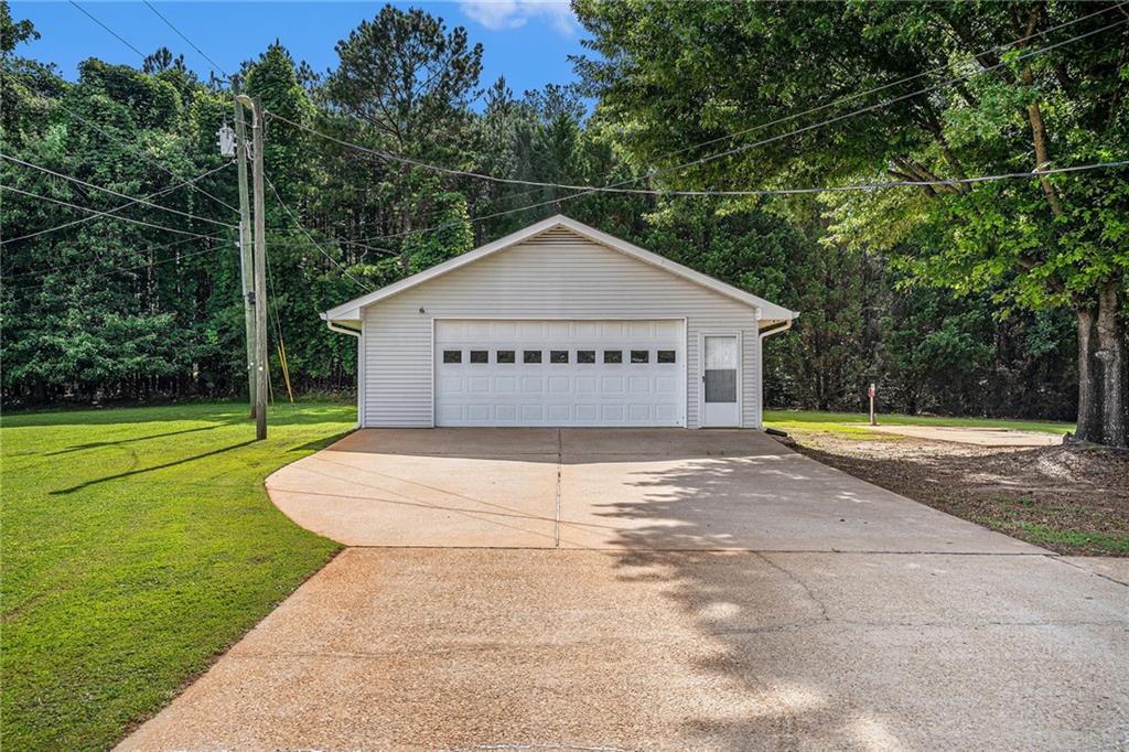 95 Oak Grove Circle