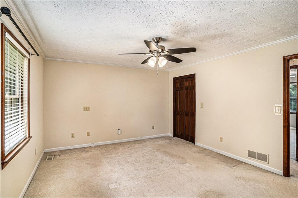 95 Oak Grove Circle