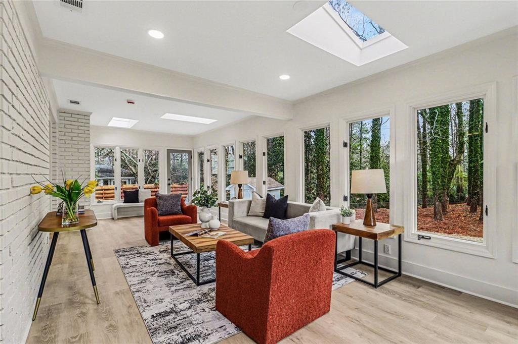 2870 Briarglen Drive