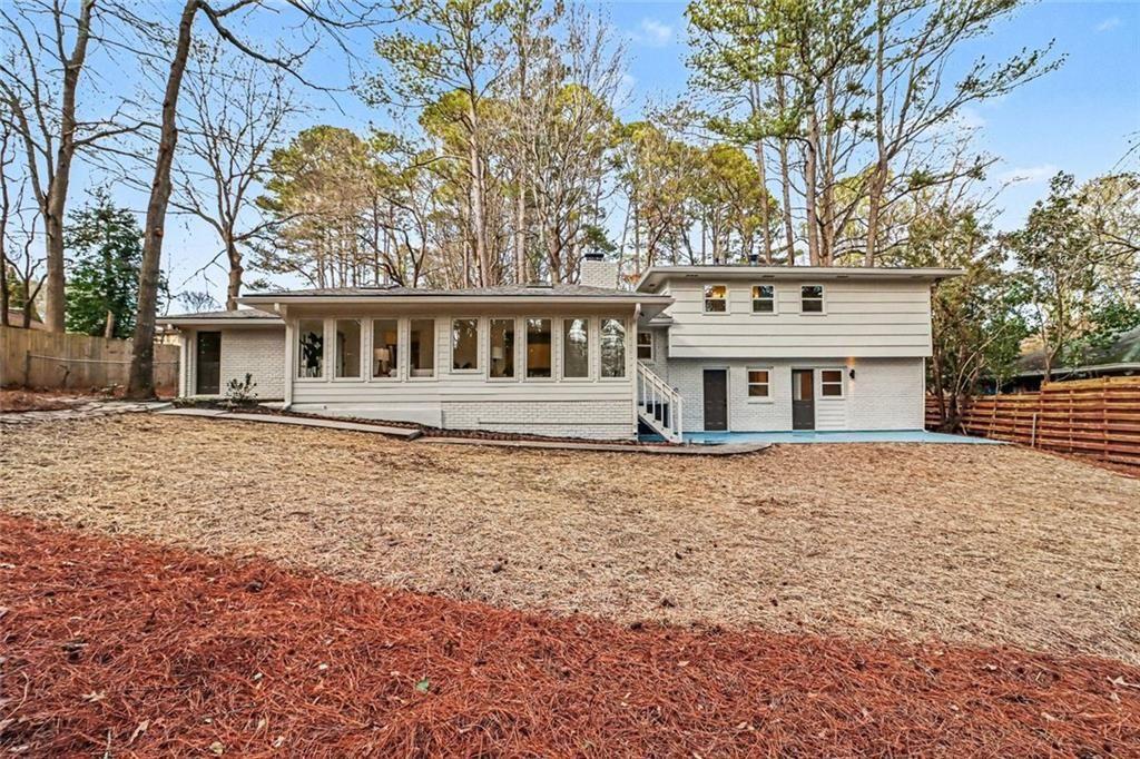 2870 Briarglen Drive