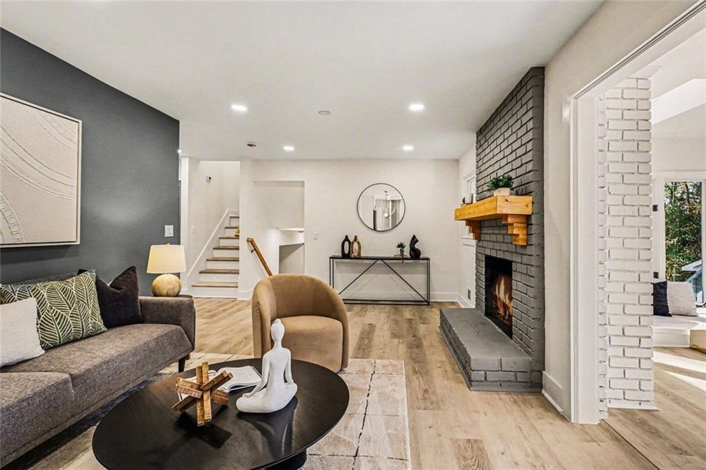 2870 Briarglen Drive