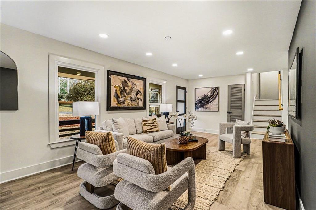 2870 Briarglen Drive