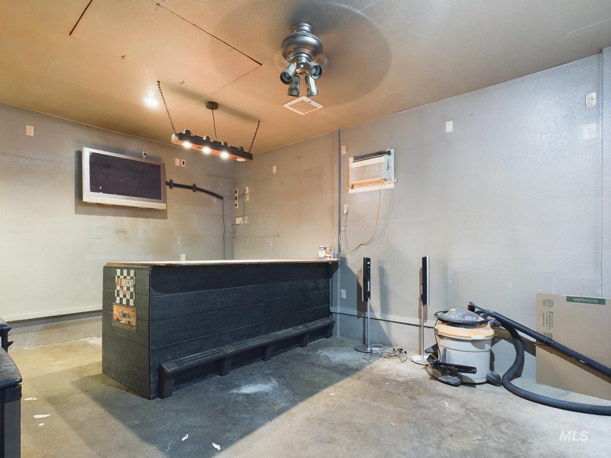 3310 6th Street