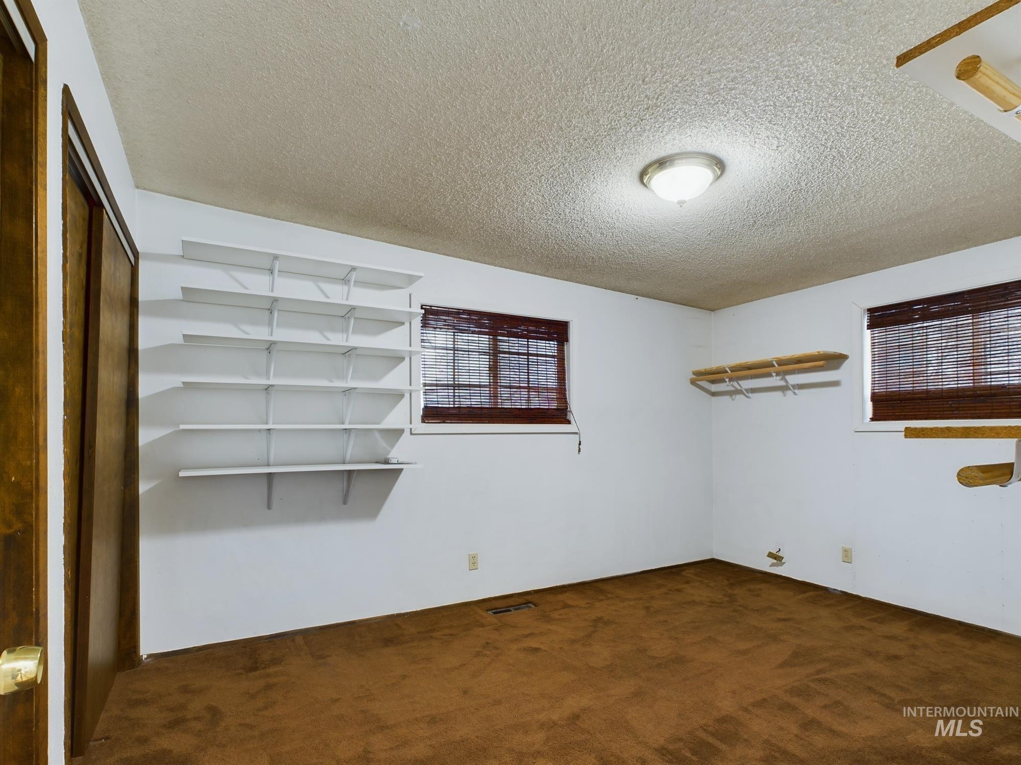 3310 6th Street