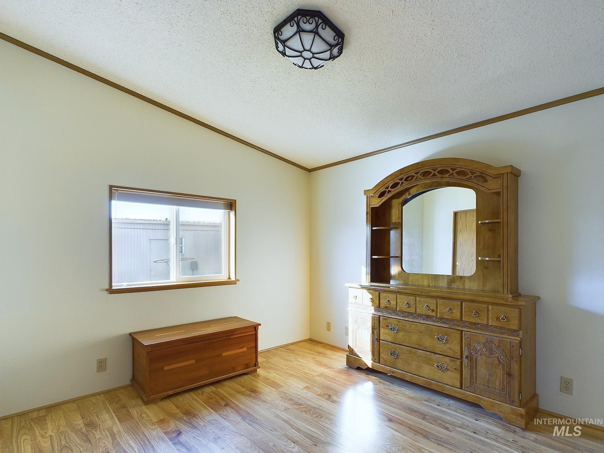 2015 6th Ave Unit: 235B