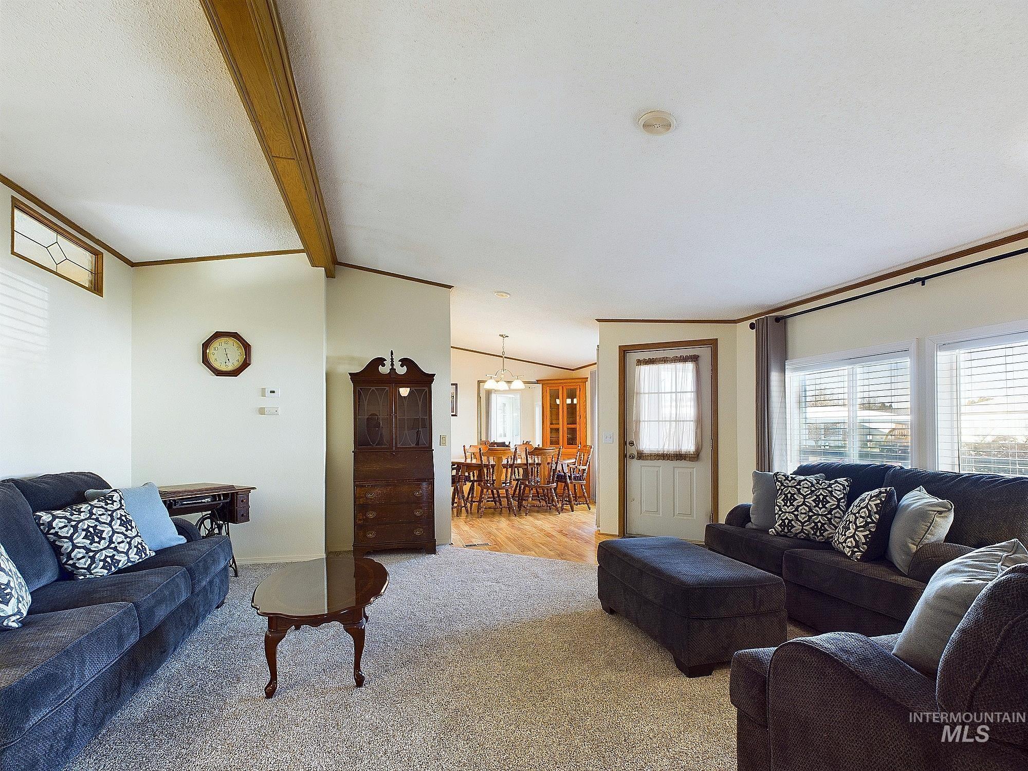 2015 6th Ave Unit: 235B