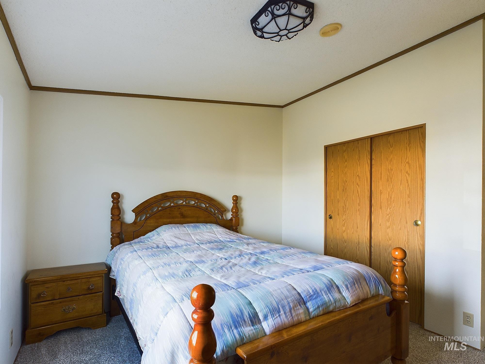 2015 6th Ave Unit: 235B
