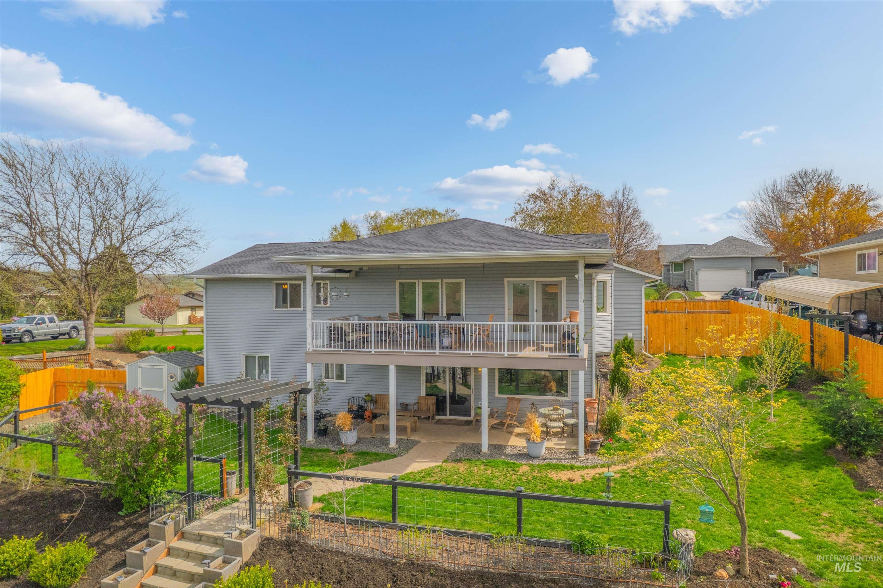 1724 Swallows Nest Loop