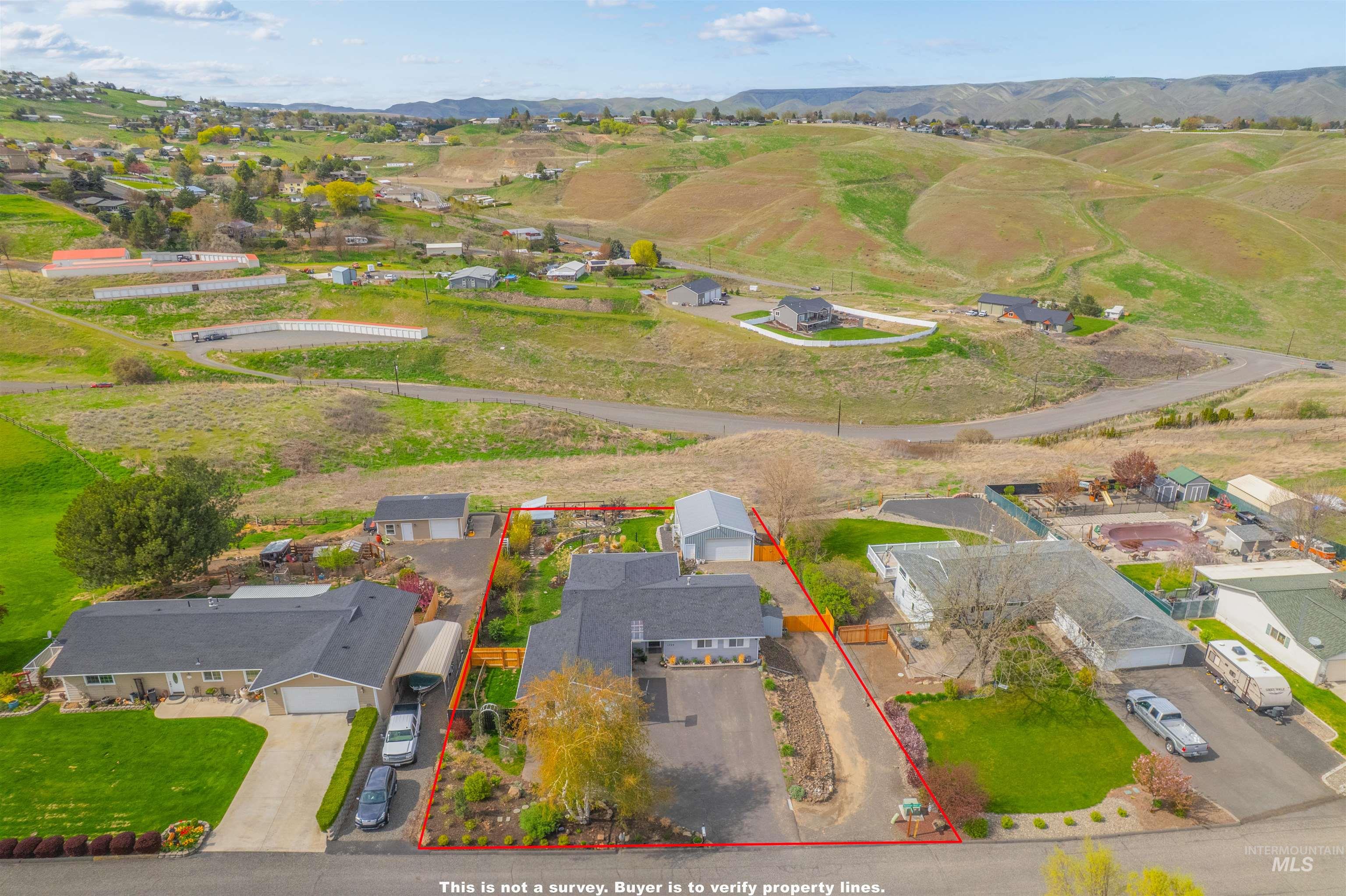 1724 Swallows Nest Loop