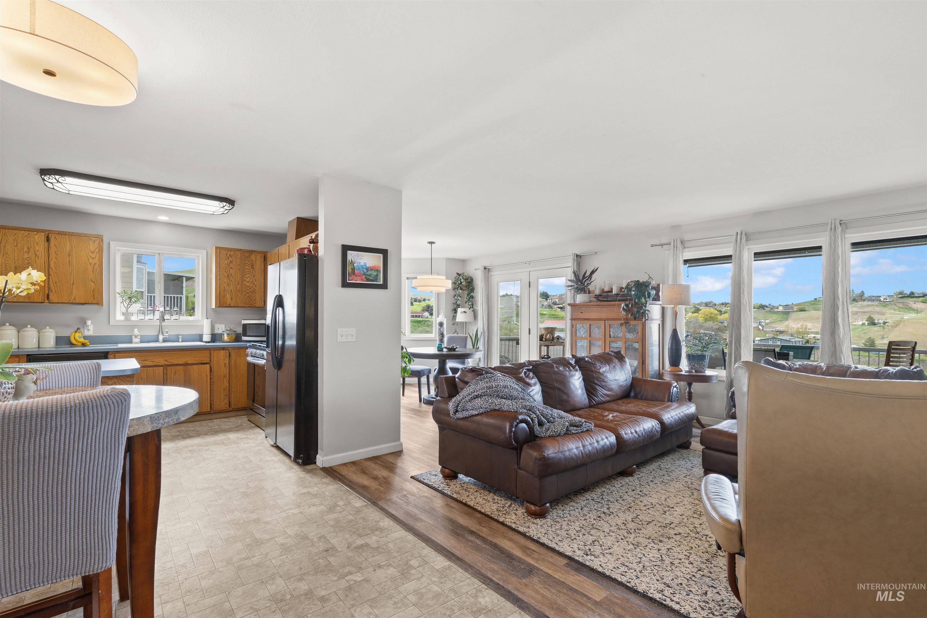 1724 Swallows Nest Loop