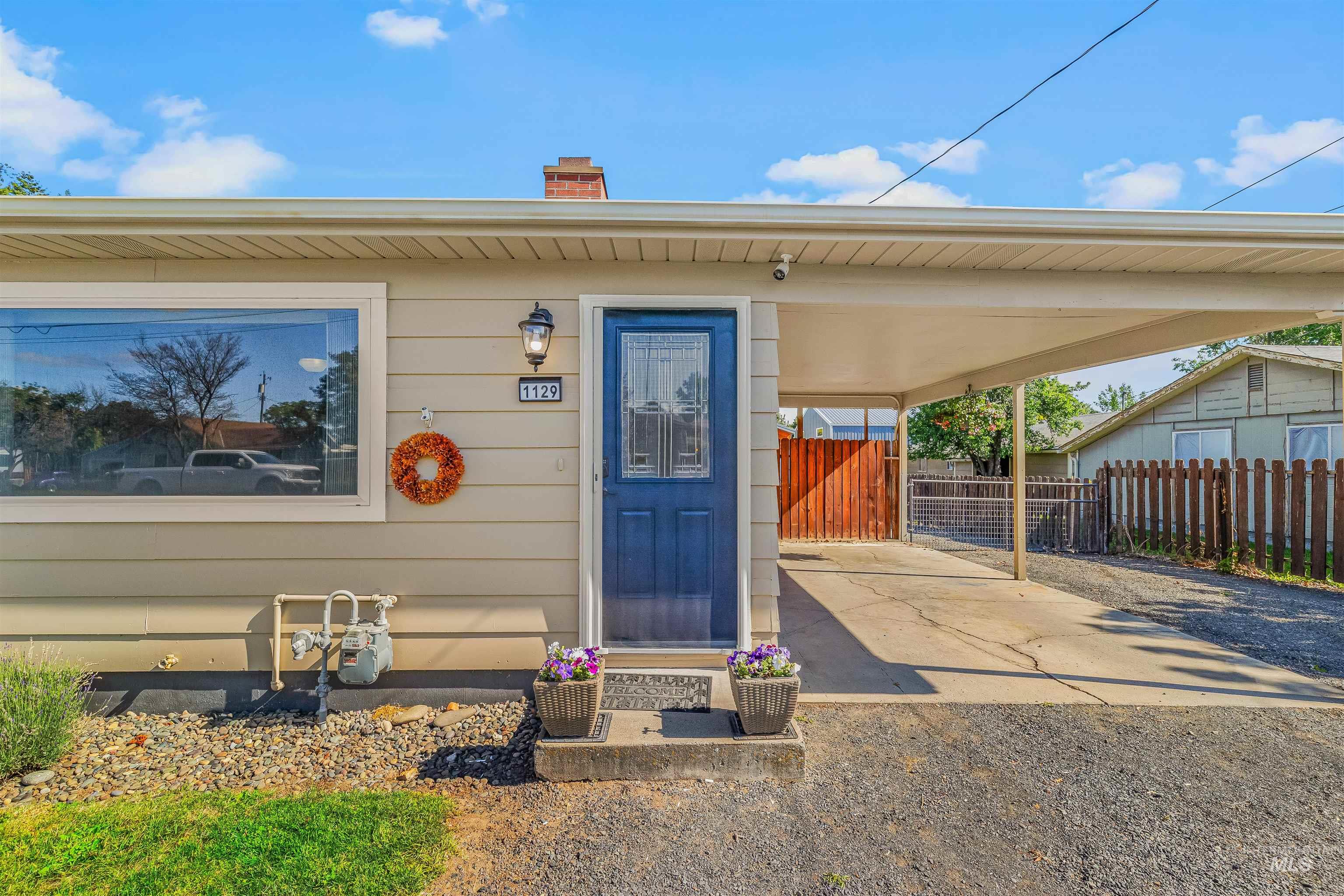 1129 Cedar Dr