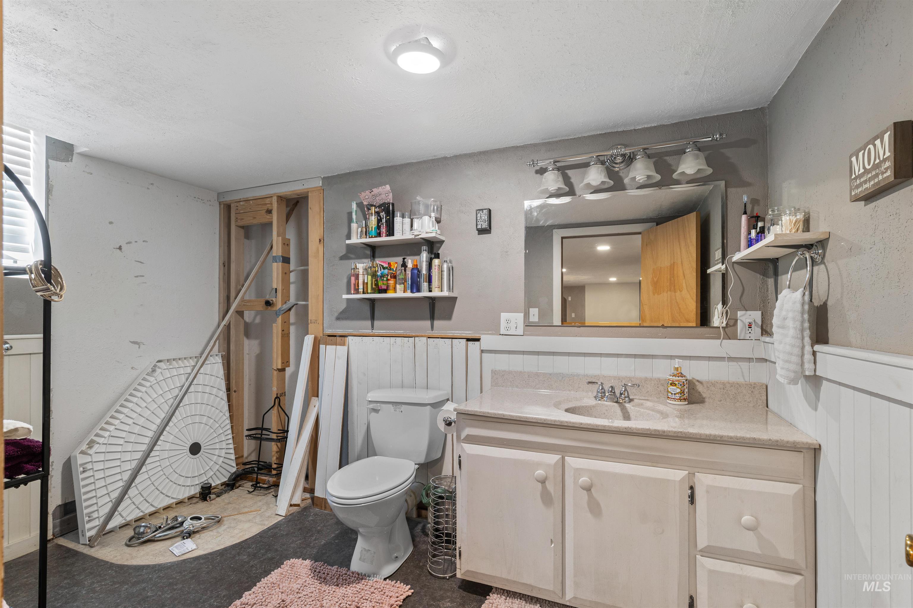 1129 Cedar Dr