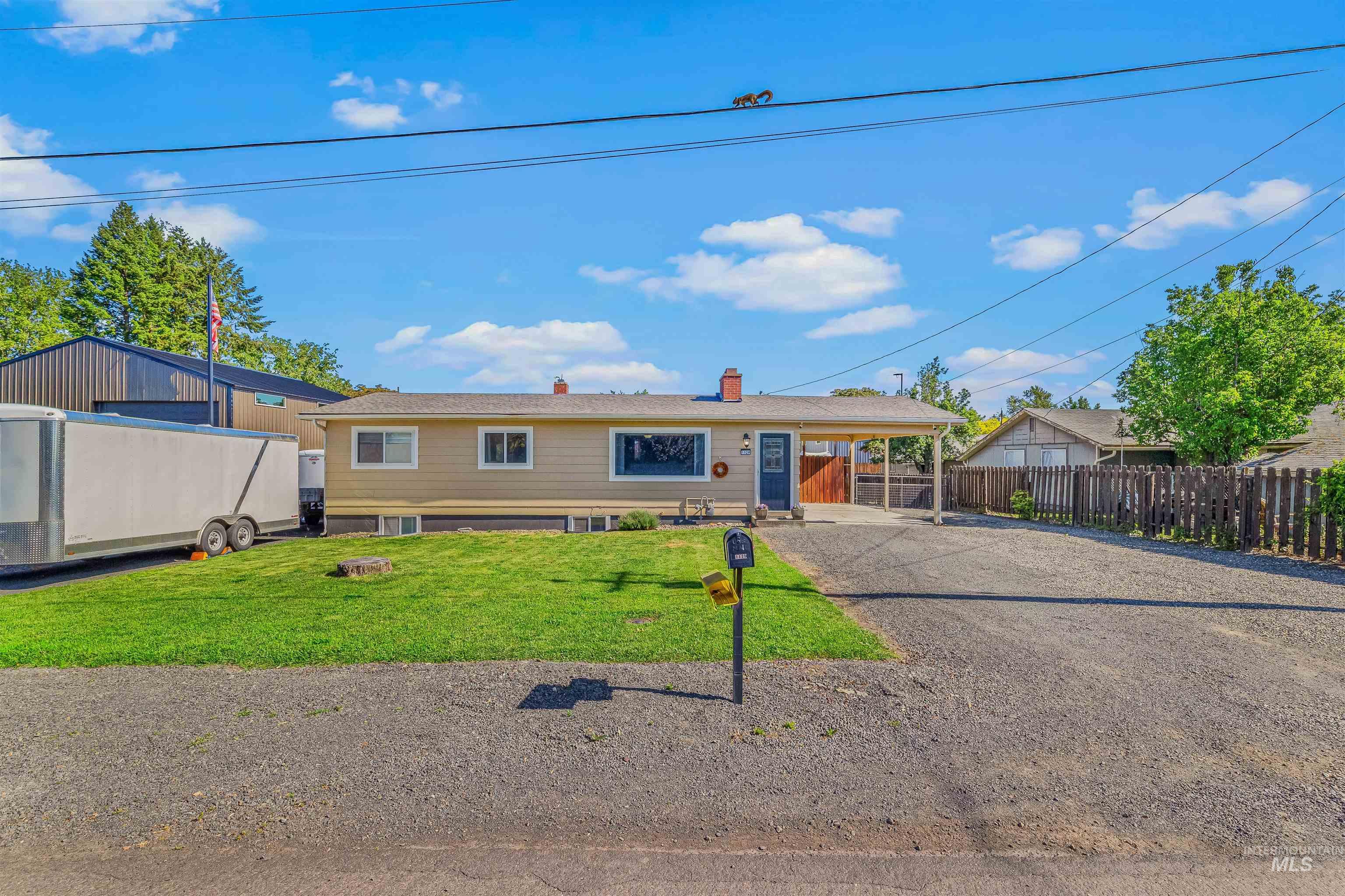 1129 Cedar Dr