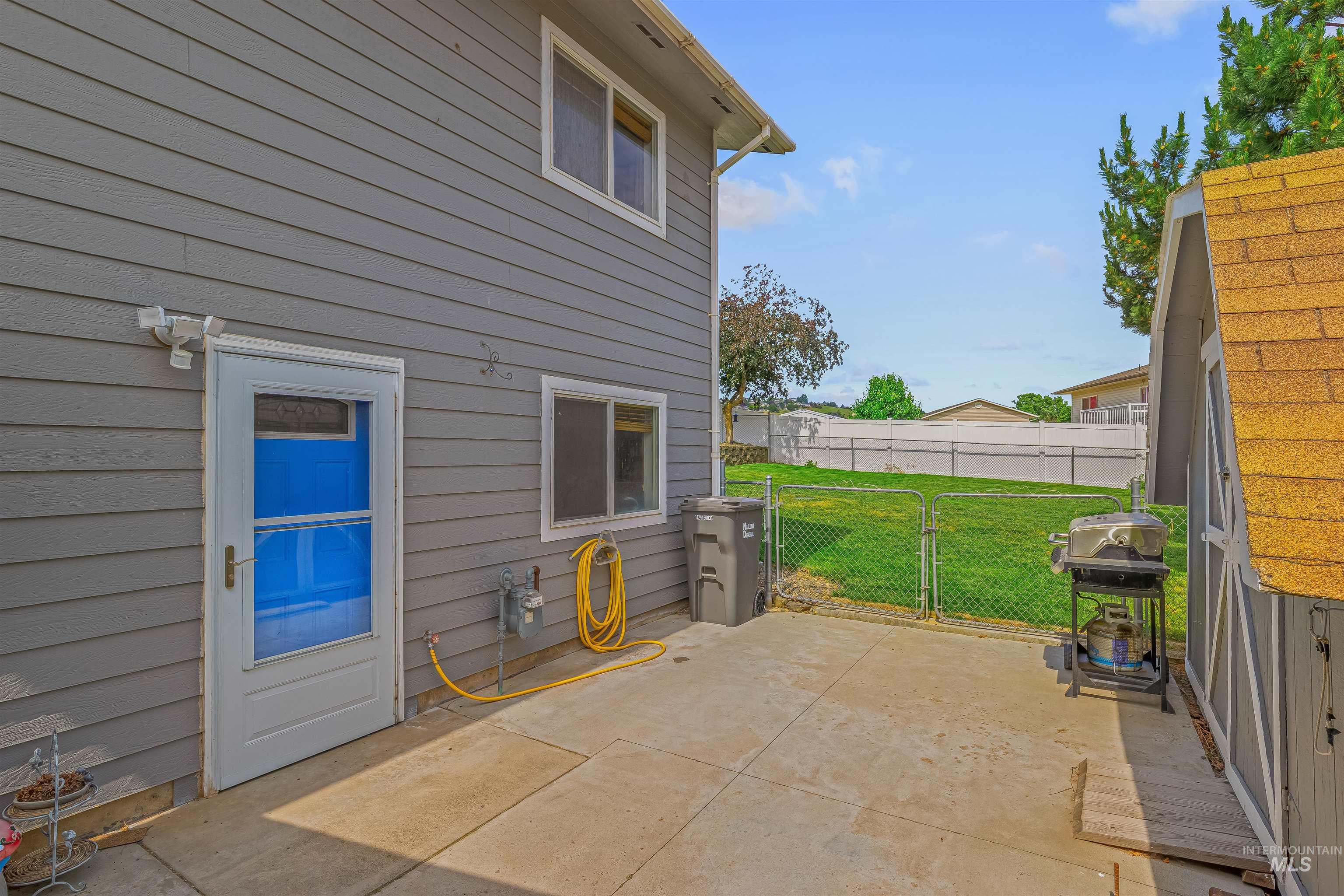 3404 Chukar Ln