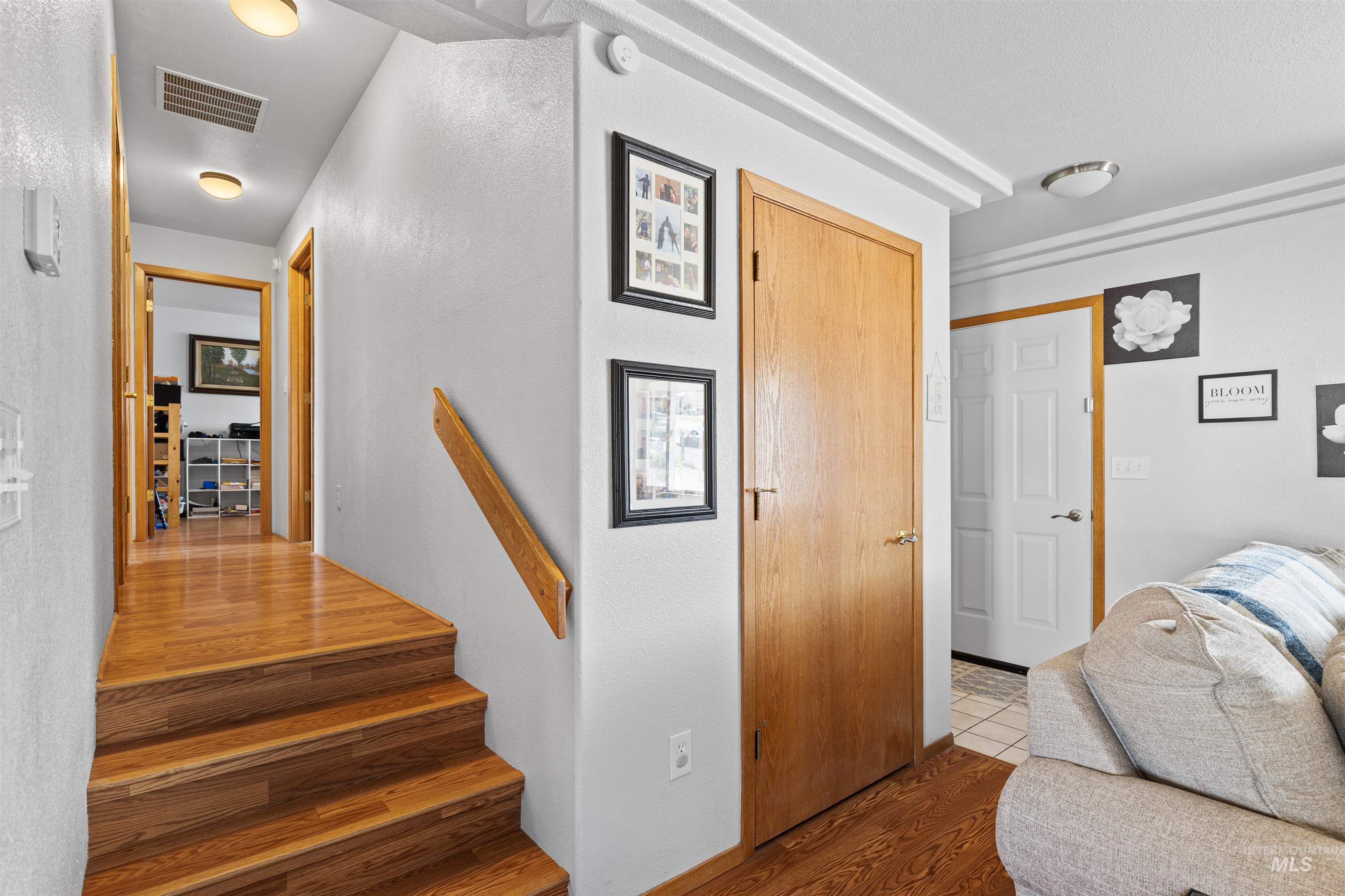 3404 Chukar Ln