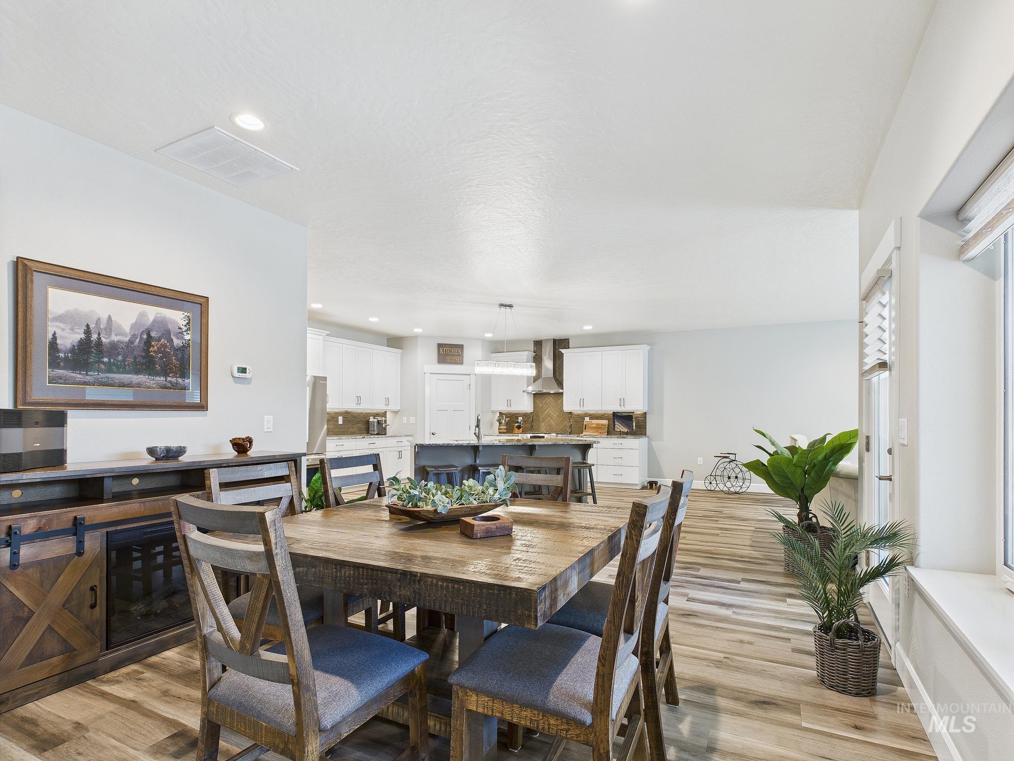 2102 Alder Ave Unit: A