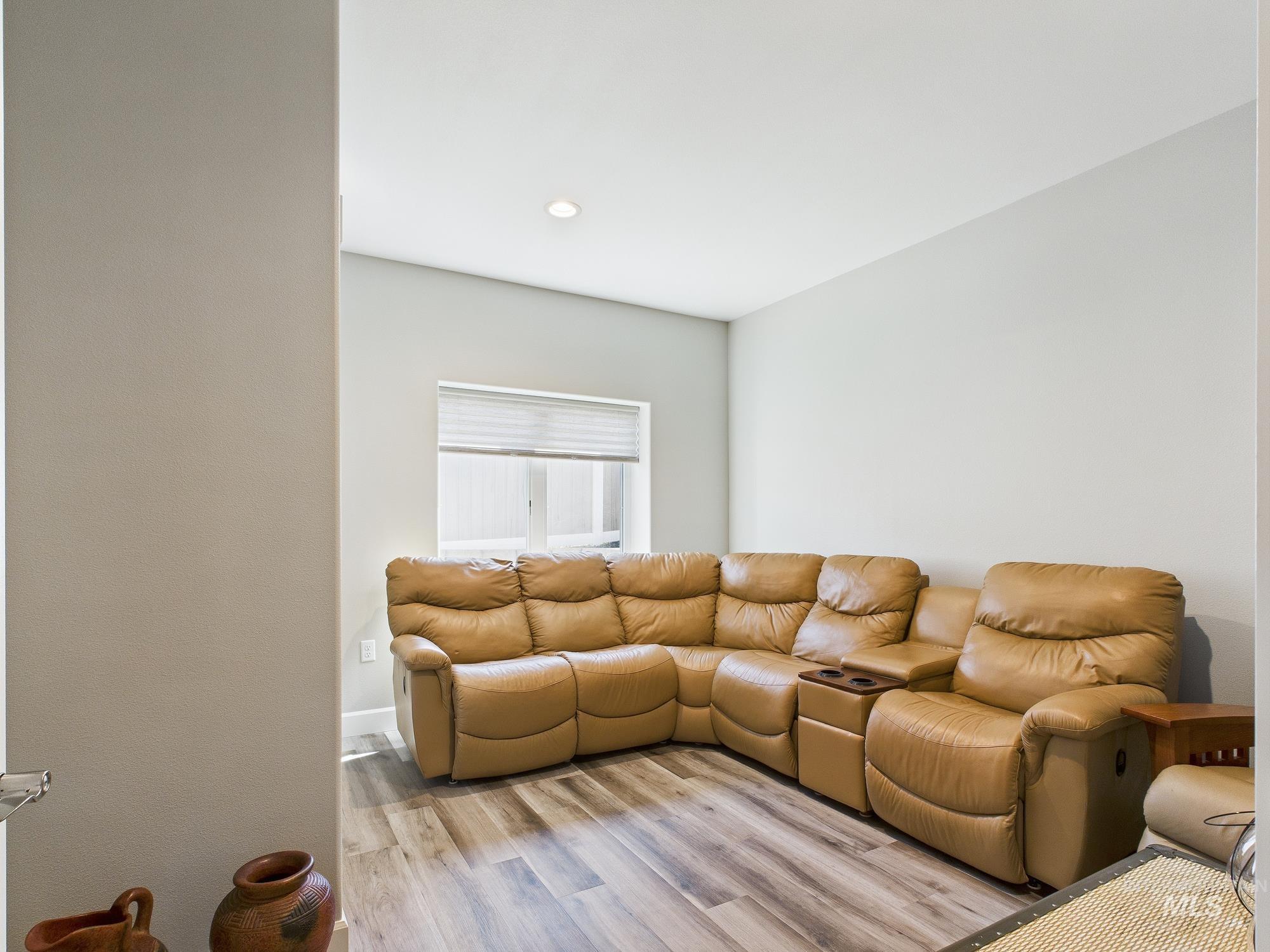 2102 Alder Ave Unit: A
