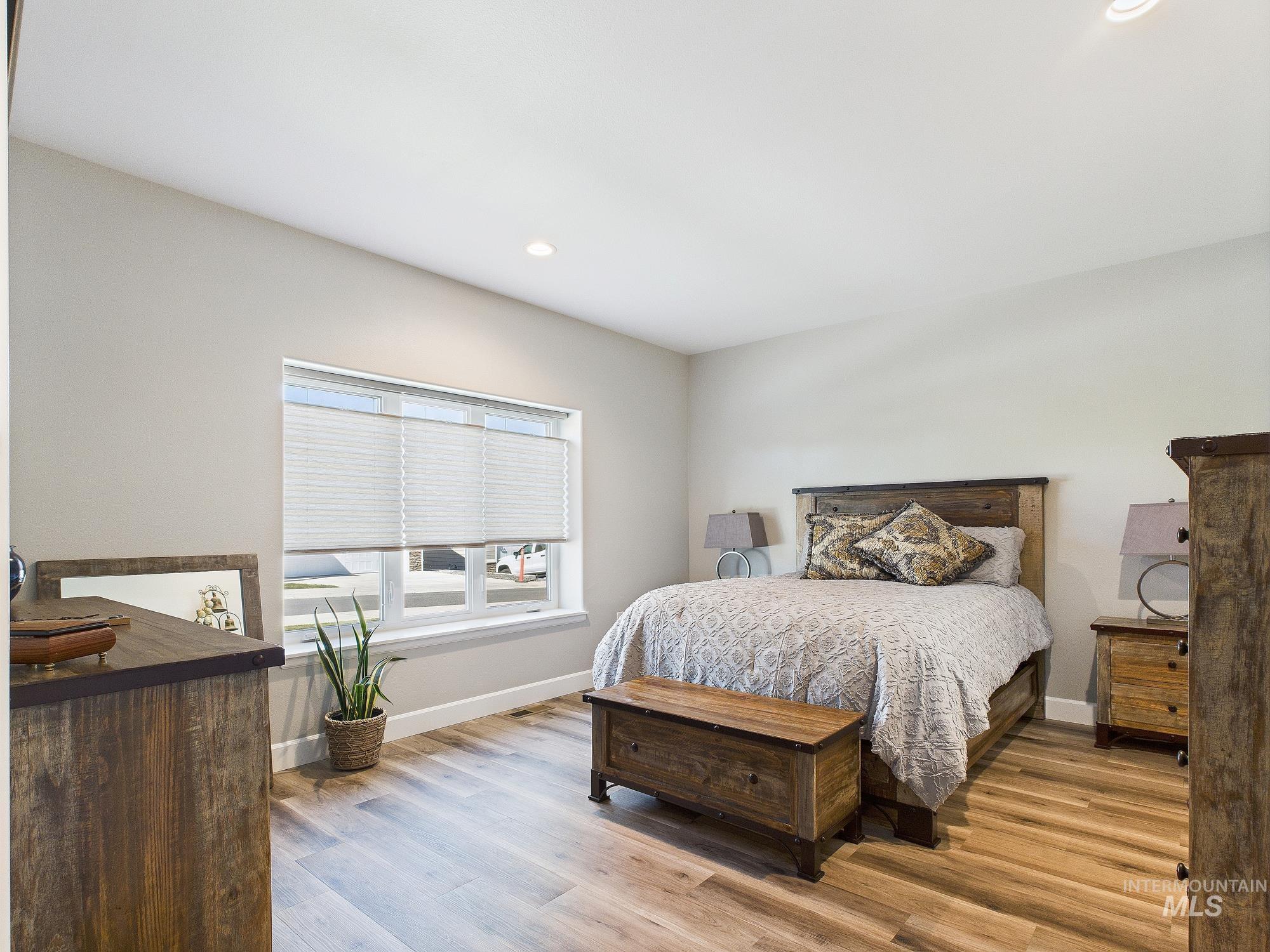 2102 Alder Ave Unit: A