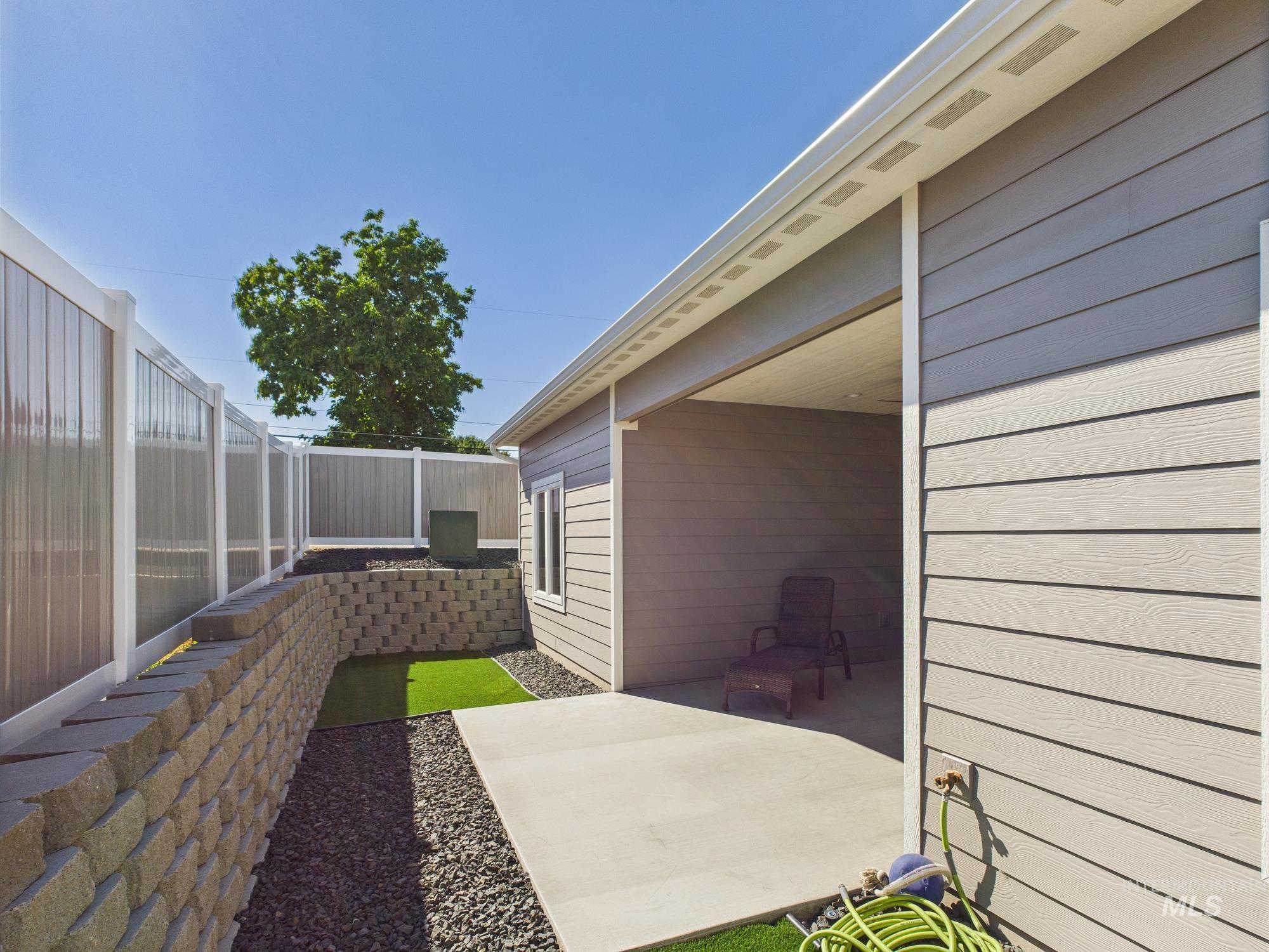 2102 Alder Ave Unit: A