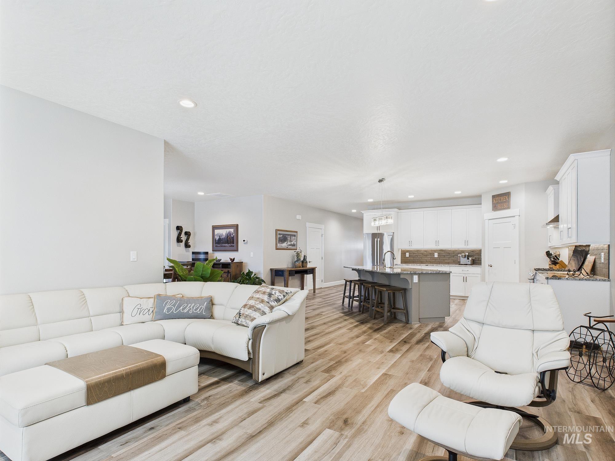 2102 Alder Ave Unit: A