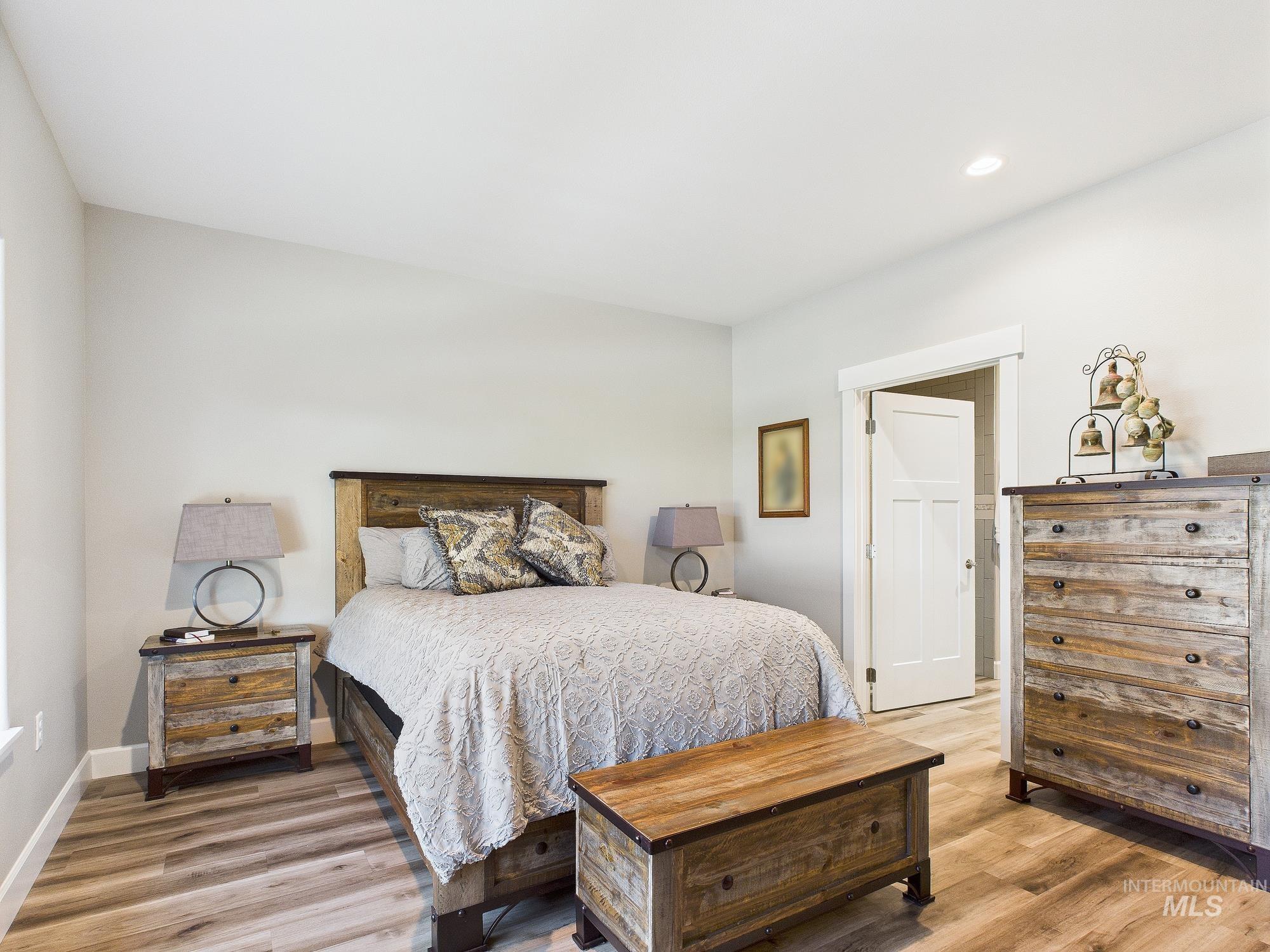 2102 Alder Ave Unit: A