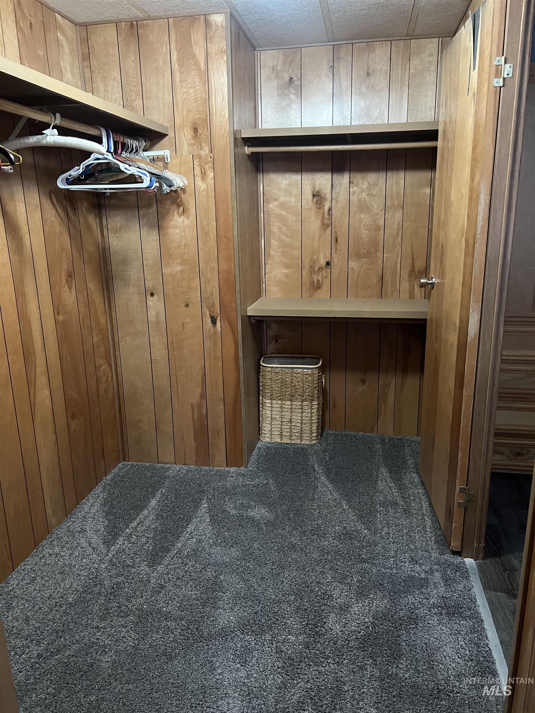 24734 Thunder Hill Rd