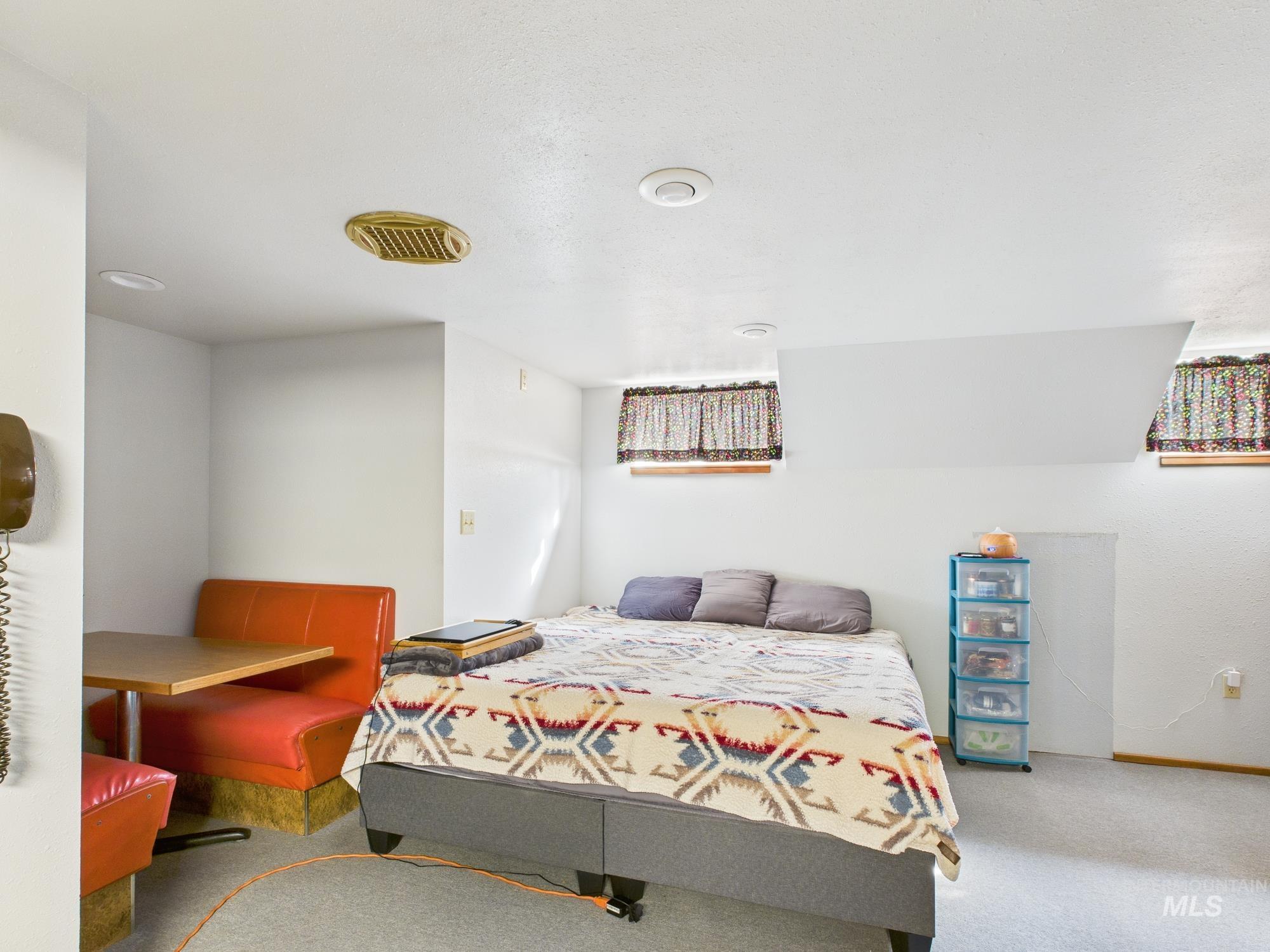 1217 12th Ave