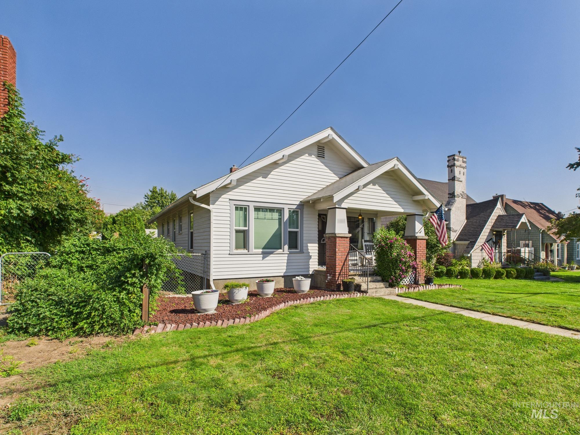 1217 12th Ave