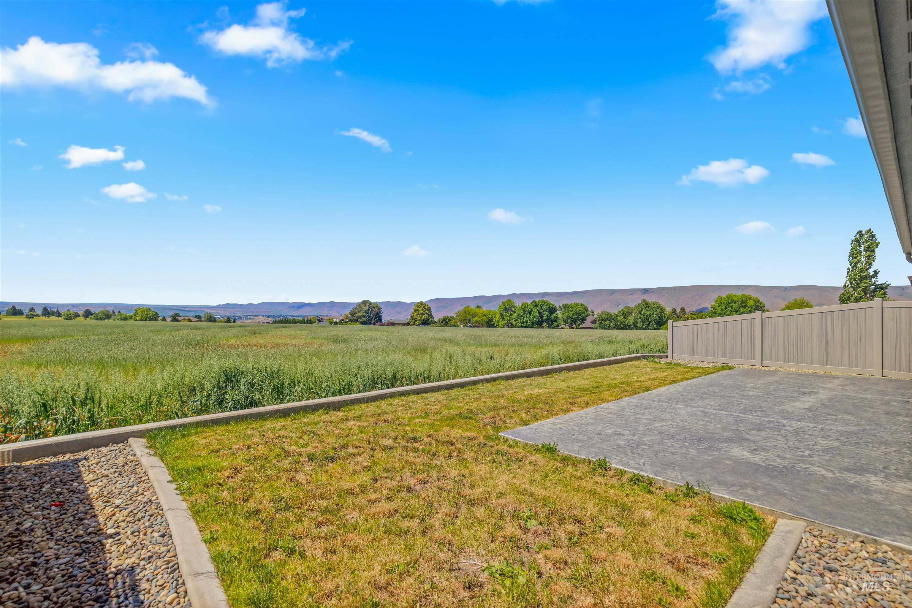 337 Park Dr Unit: B