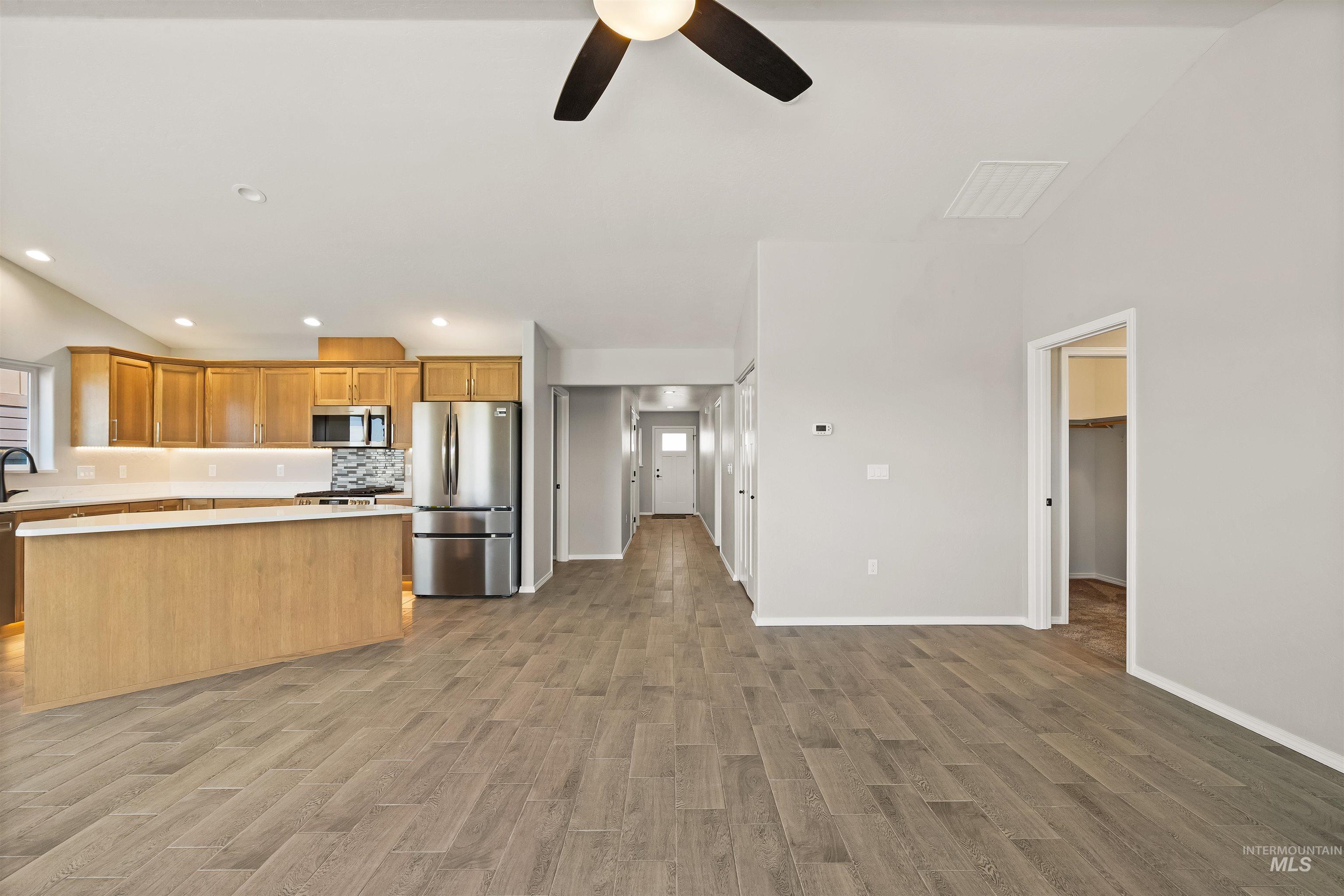 337 Park Dr Unit: B