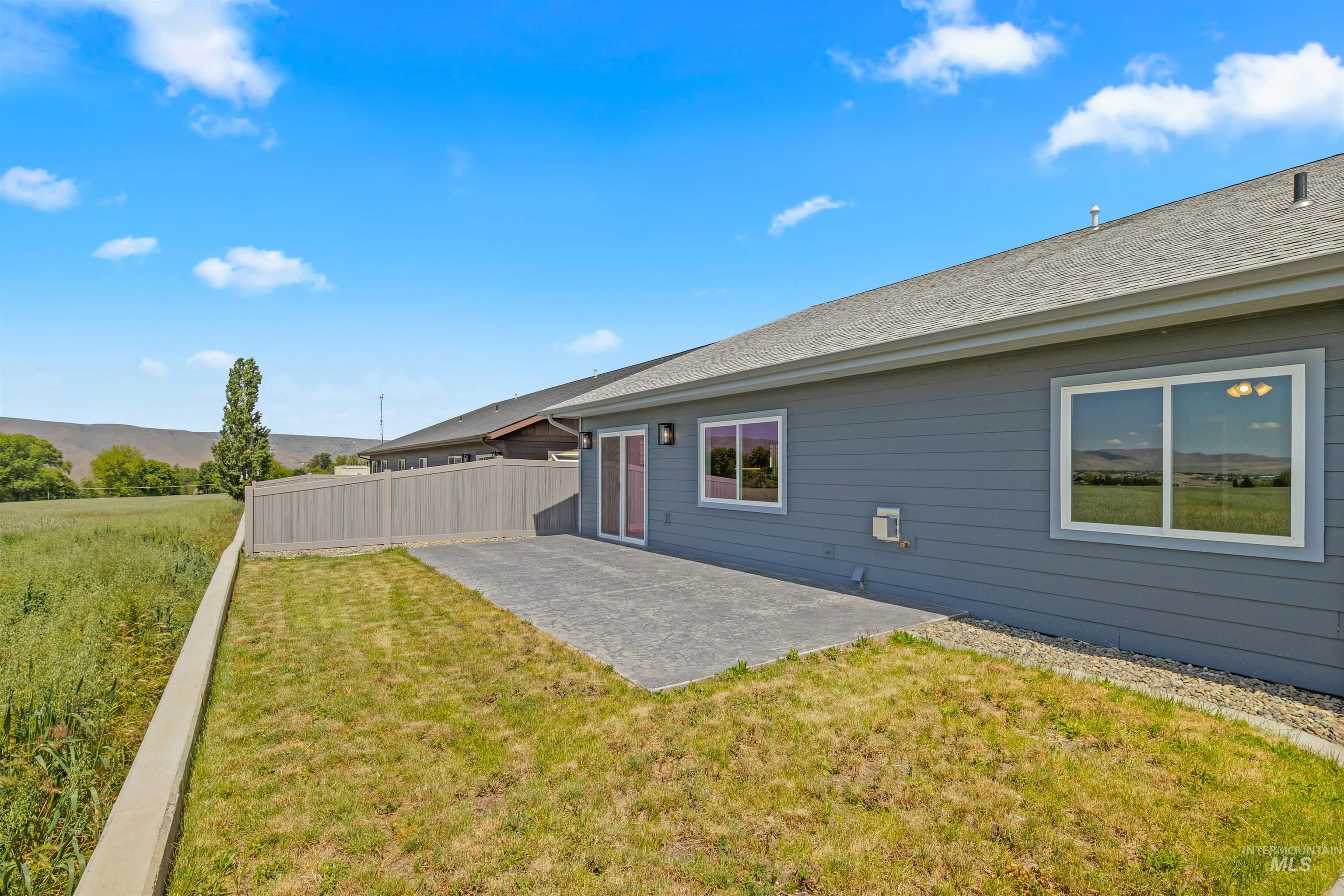 337 Park Dr Unit: B