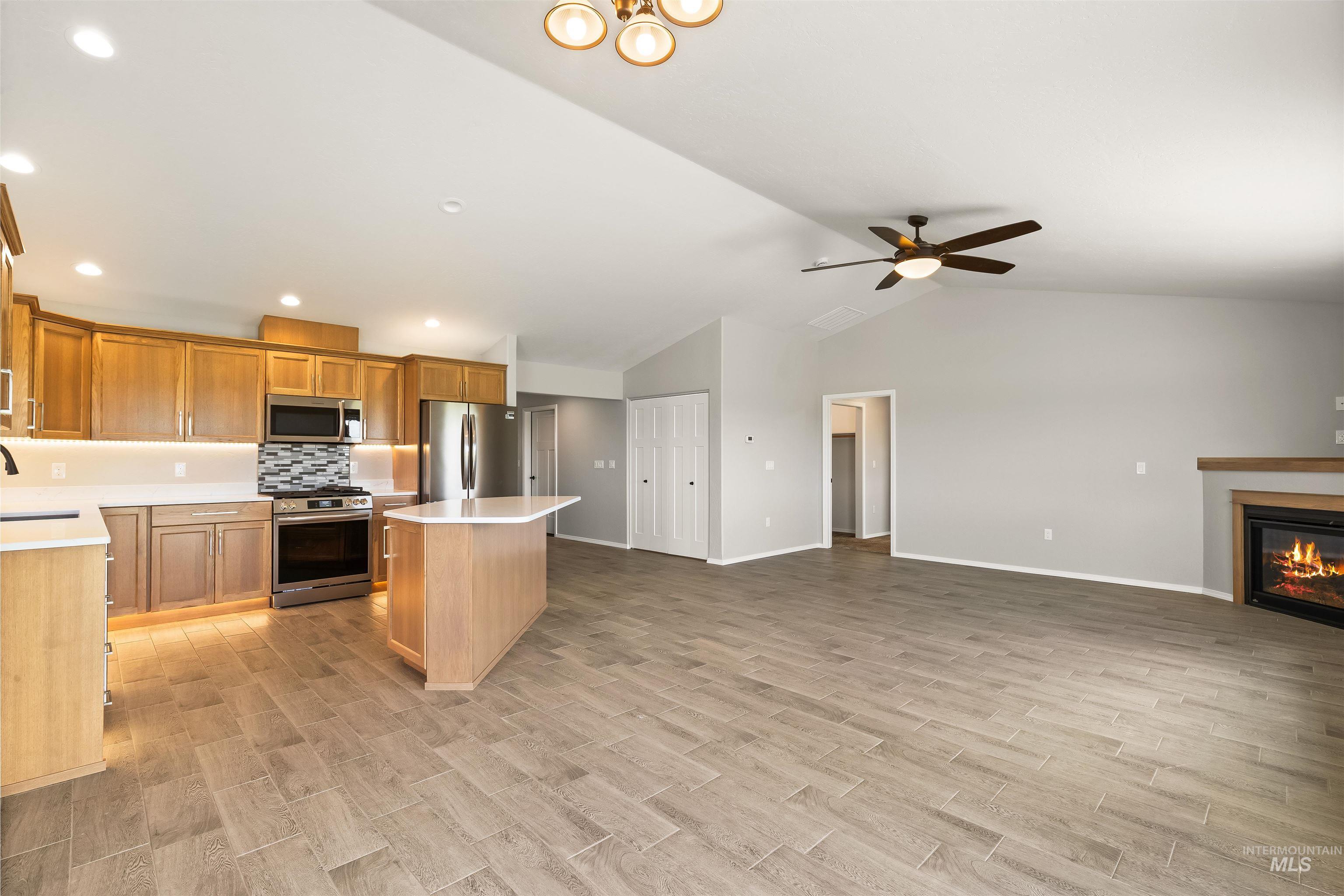 337 Park Dr Unit: B