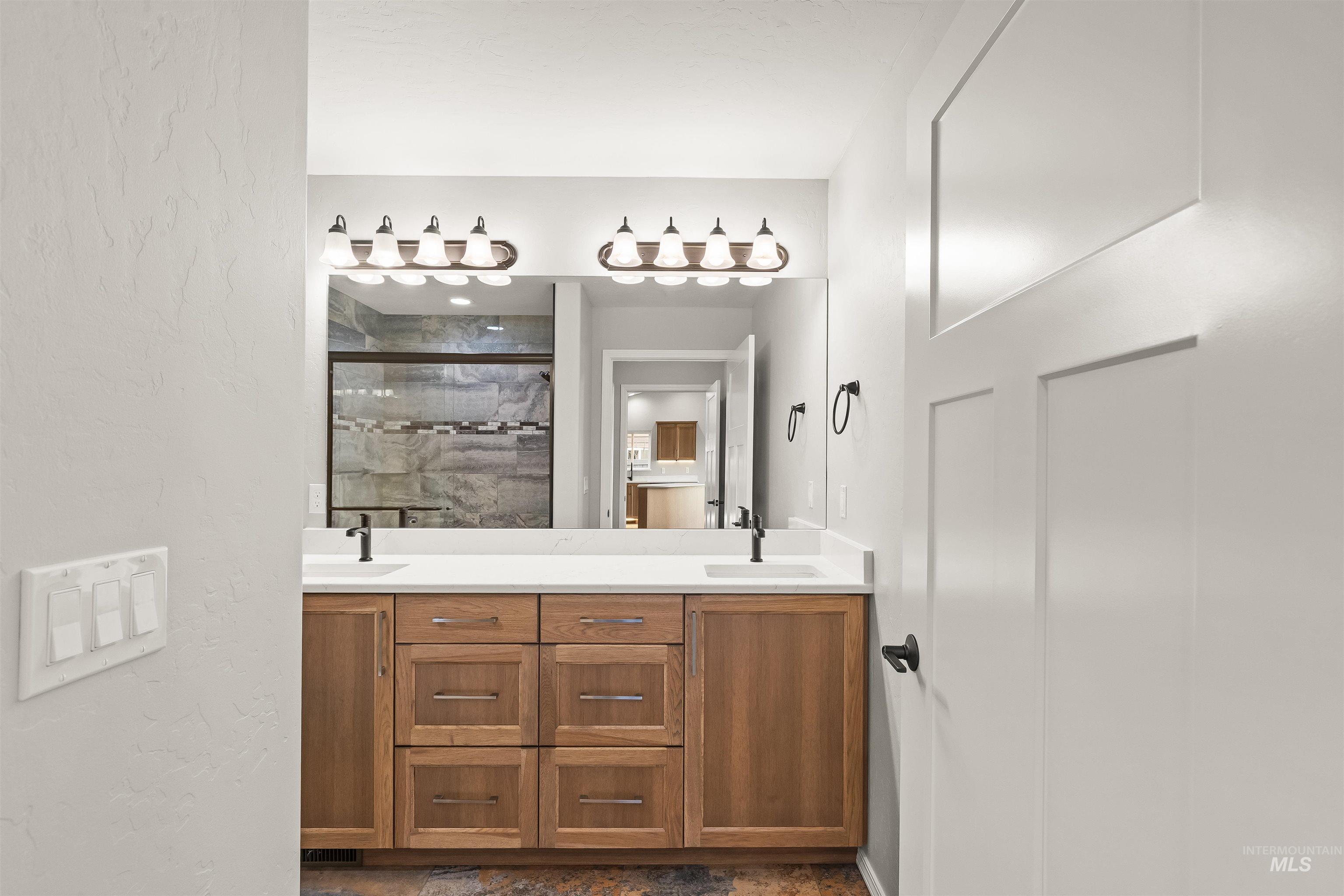 337 Park Dr Unit: B
