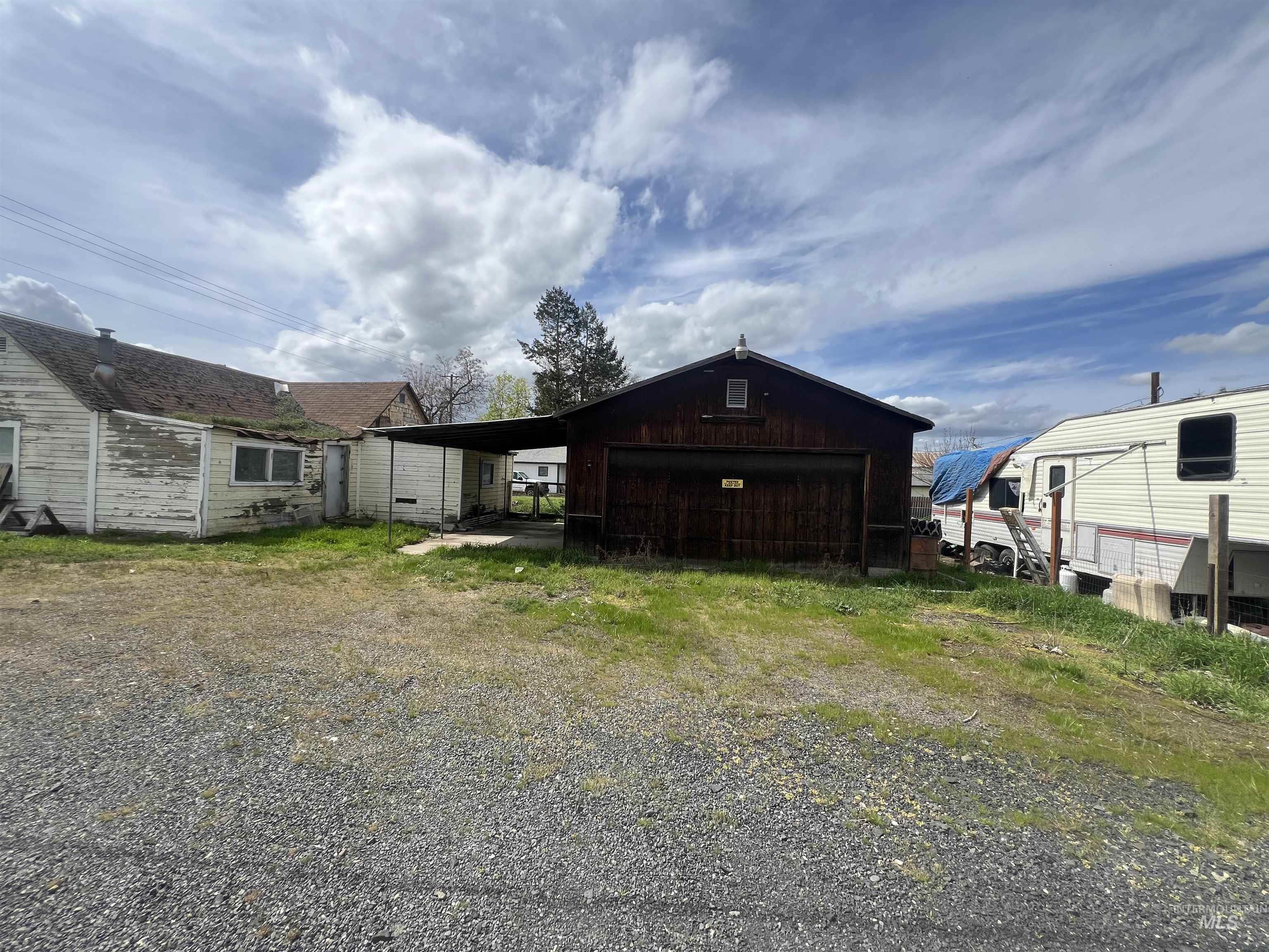 1902 4th Ave