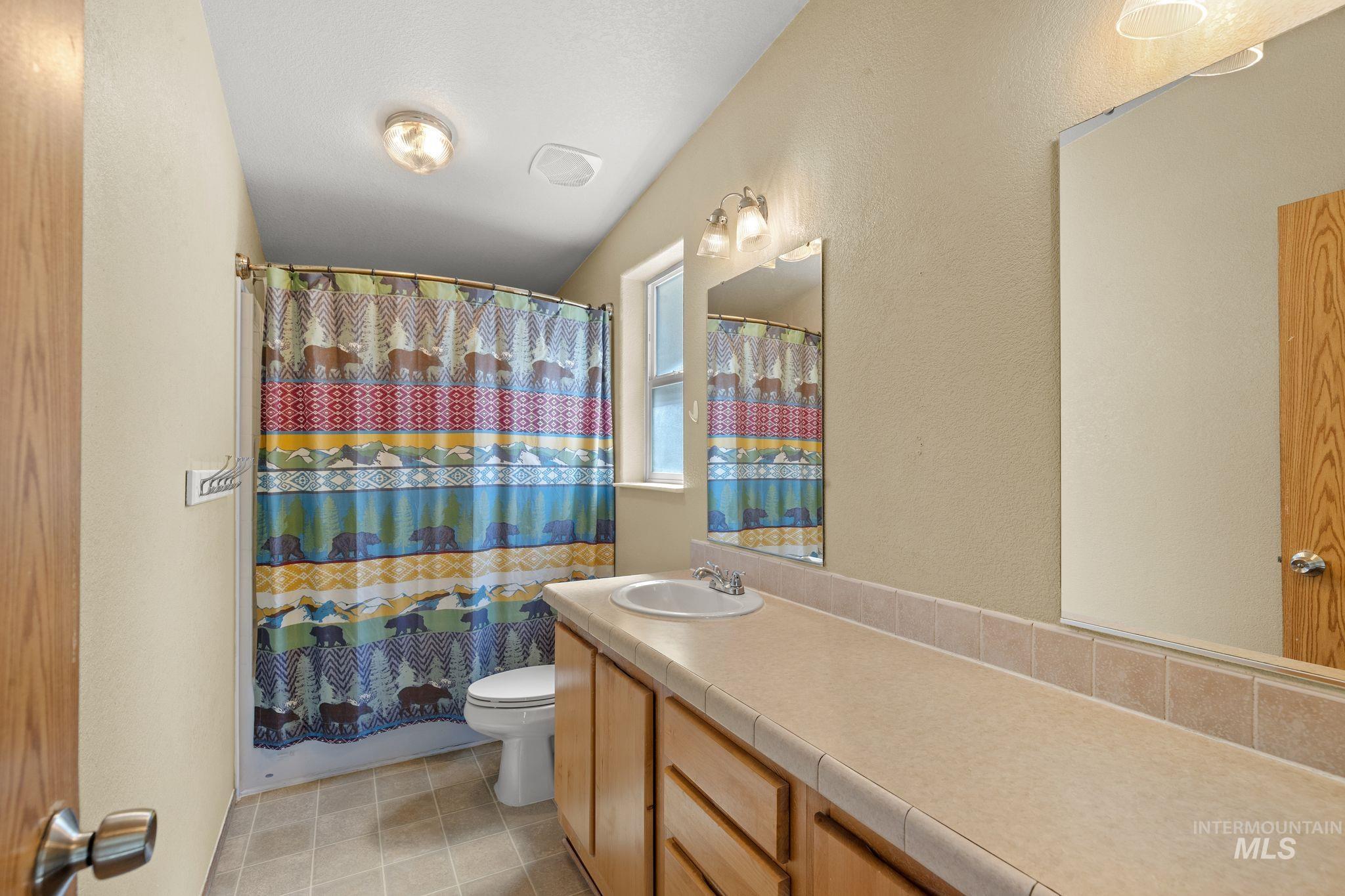 40936 Bobcat Lane